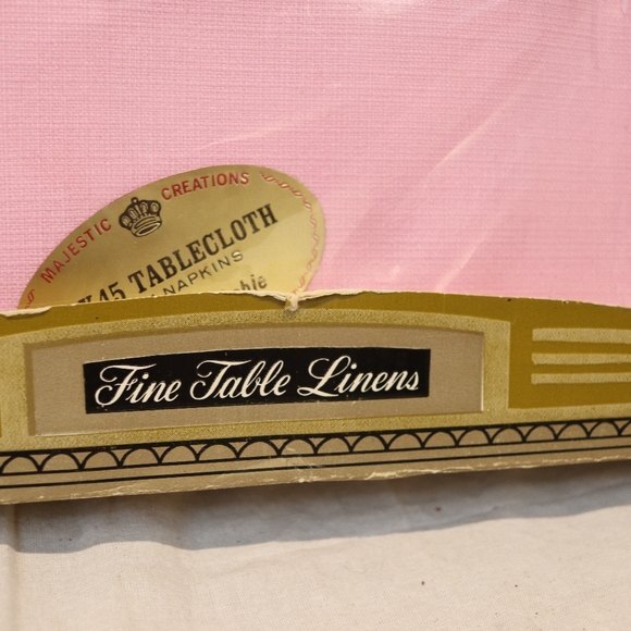 Vintage Majestic Creations Pink Tablecloth and Napkin Set NOS 45" x 45" - Picture 4 of 13